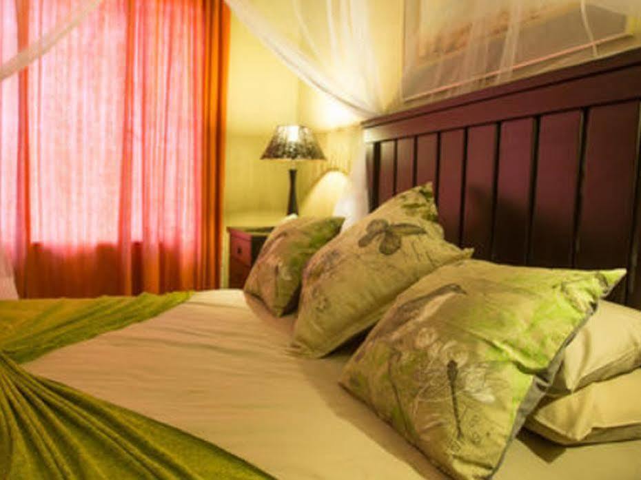 Maninghi Lodge Hoedspruit Eksteriør bilde